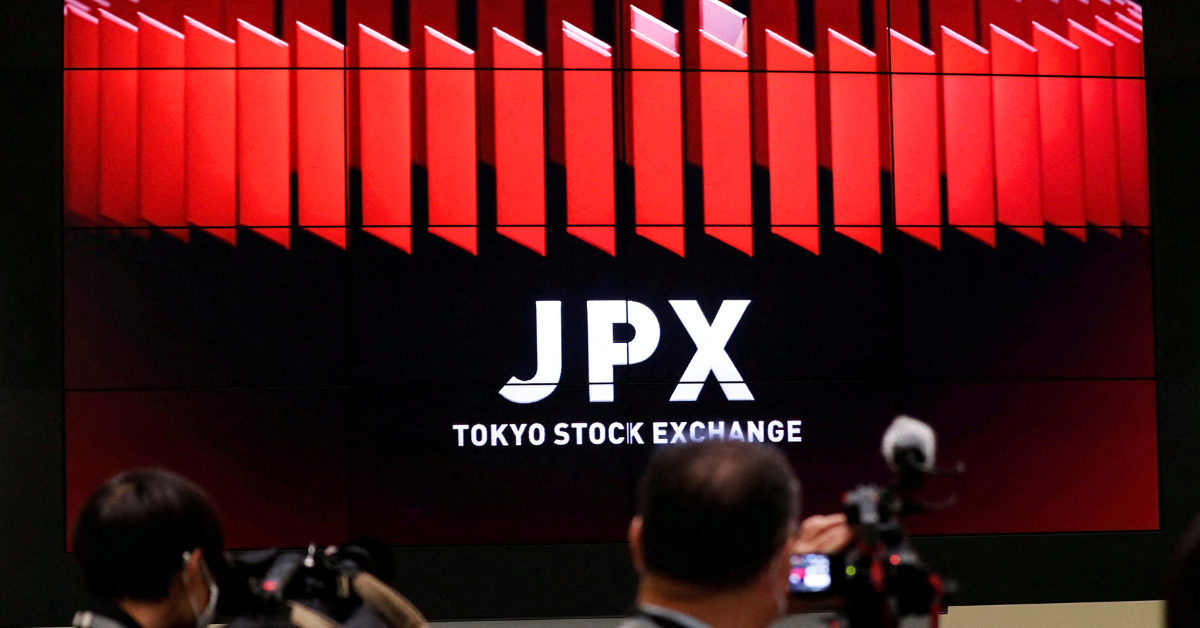 Asian stocks rallied as the dollar hit a seven-week high against the yen, driven by strong U.S. labor data easing recession fears.
Image Source: Reuters